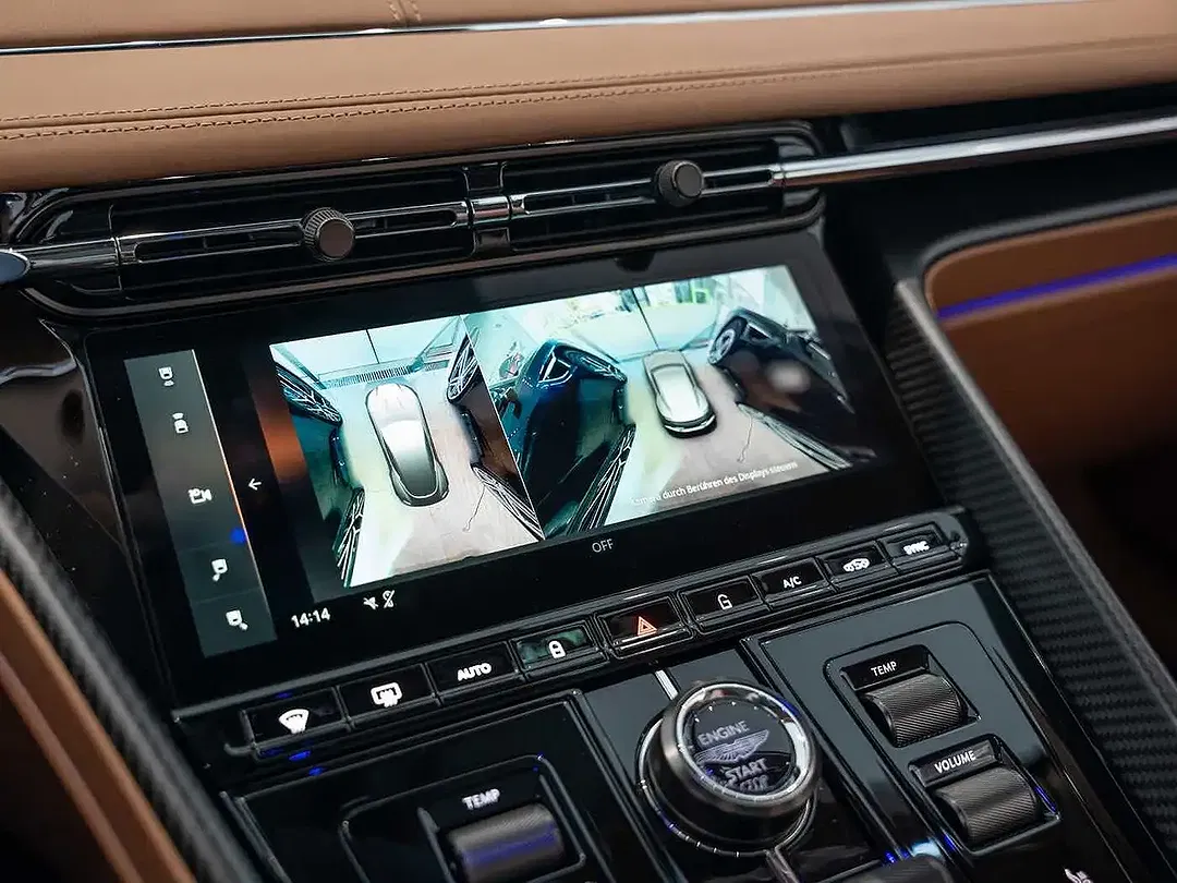 Aston Martin DB12 V8 S Coupe - Thumbnail 10