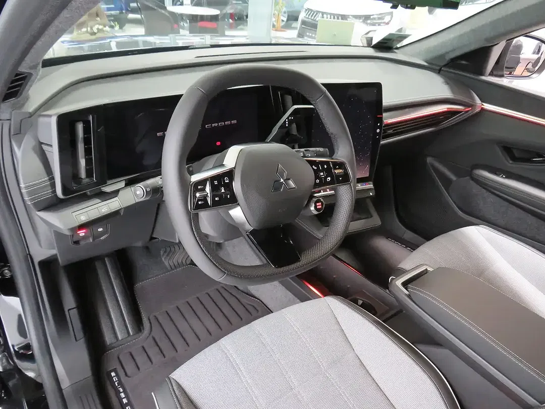 Mitsubishi Eclipse Cross Diamant Top - Thumbnail 8