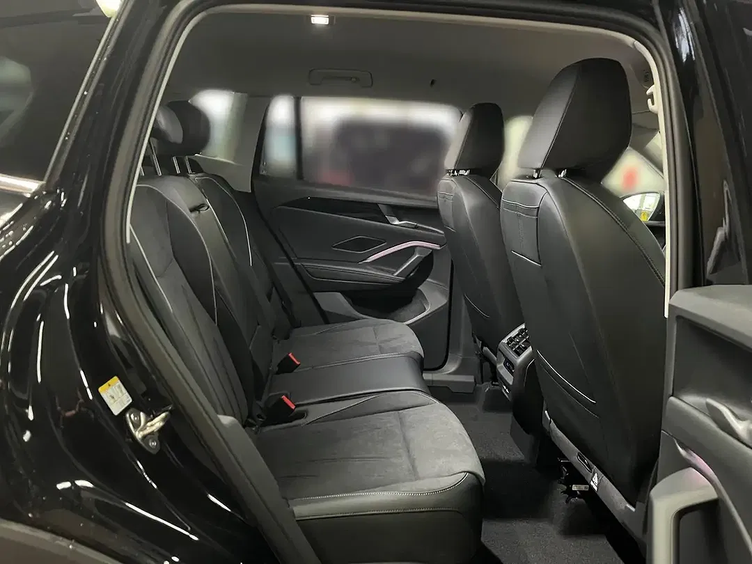 Volkswagen Tiguan 2.0 TDI DSG Elegance - foto 14