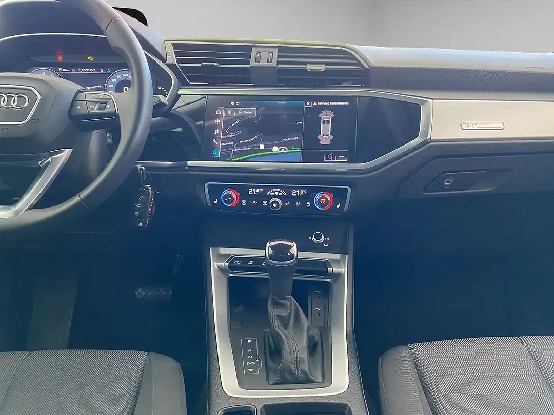 Audi Q3 35 TFSI S tronic Sportback S line - Thumbnail 13
