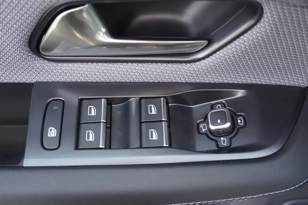 Opel Grandland Hybrid 1.2 Turbo AUT Ultimate Matrix LED - Thumbnail 7