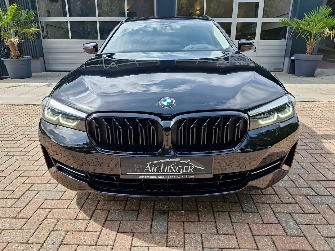 BMW 520 Touring - Thumbnail 2