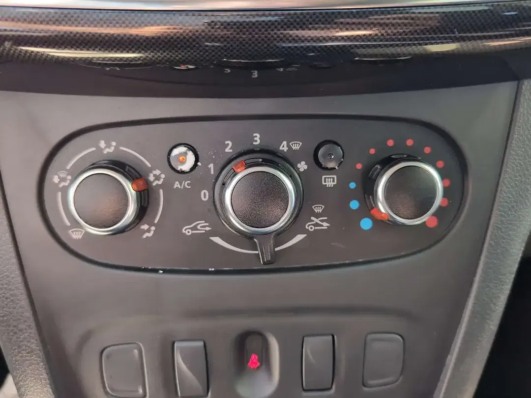 Dacia Logan TCe - Thumbnail 12