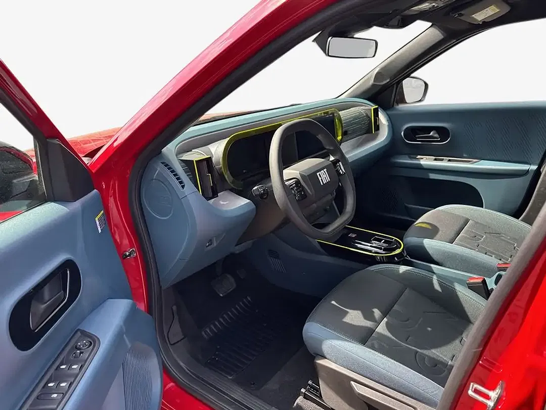 Fiat Grande Panda RED - Thumbnail 8