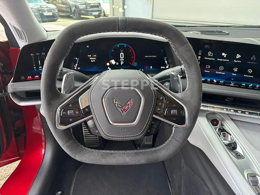 Corvette C8 Stingray Convertible 3LT - Thumbnail 13