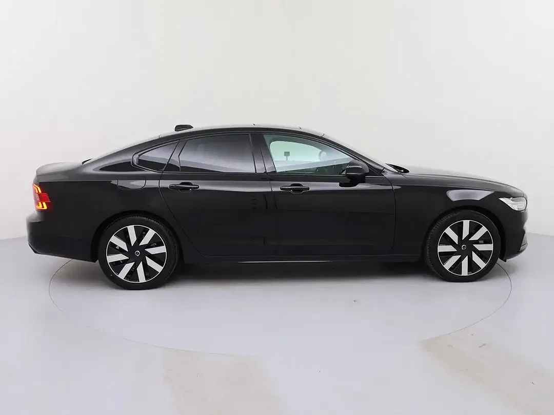 Volvo S90 T8 PHEV Hybrid AWD Recharge Ultimate Dark - Thumbnail 4