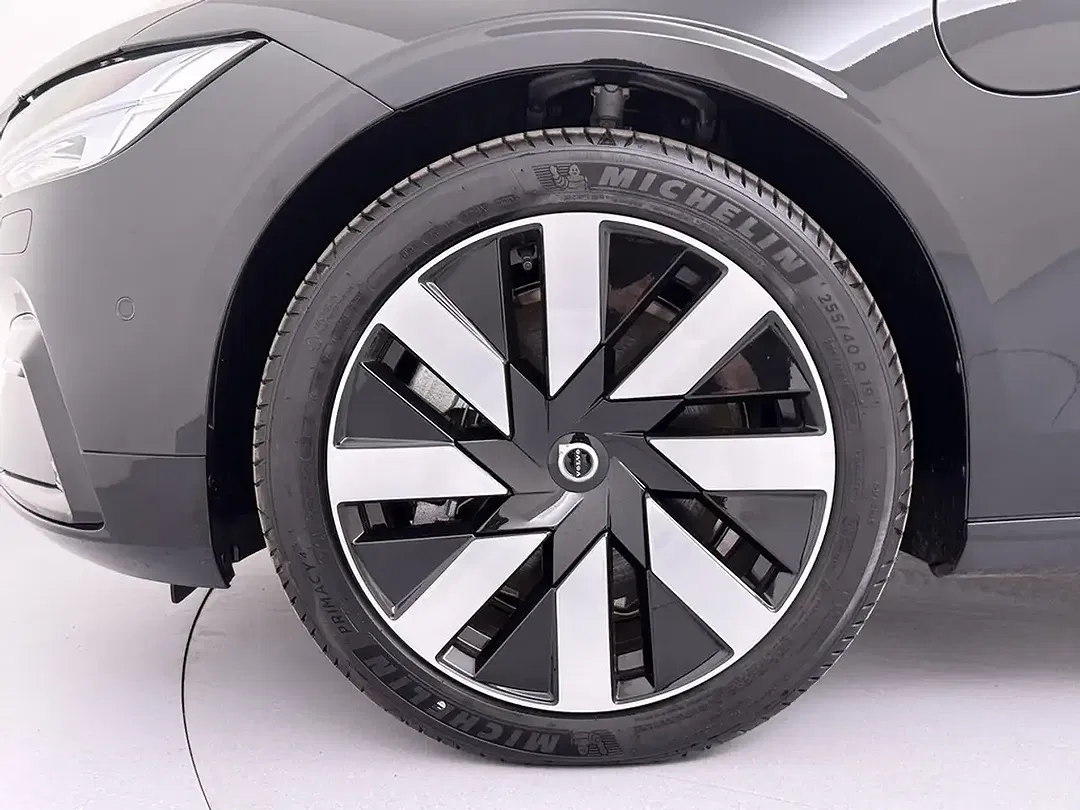 Volvo S90 T8 PHEV Hybrid AWD Recharge Ultimate Dark - Thumbnail 9