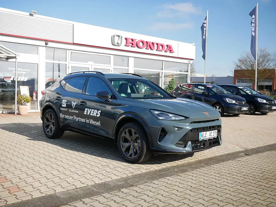 CUPRA Formentor 1.5 eTSI DSG - Thumbnail 3