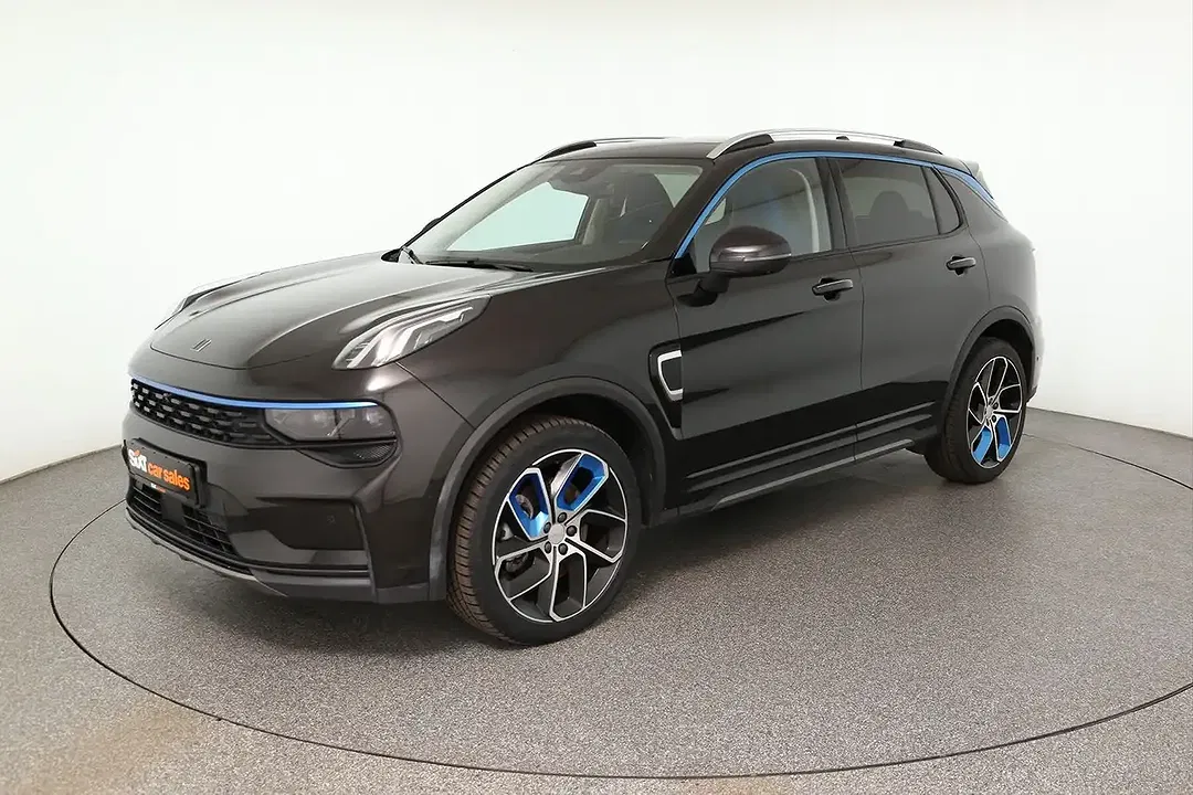 Lynk & Co 01 - Thumbnail 3