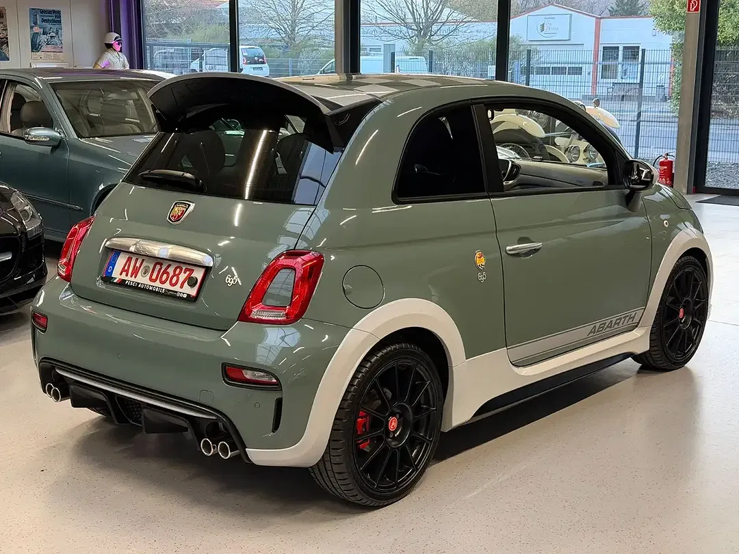 Abarth 695 70th Anniversario - Thumbnail 10
