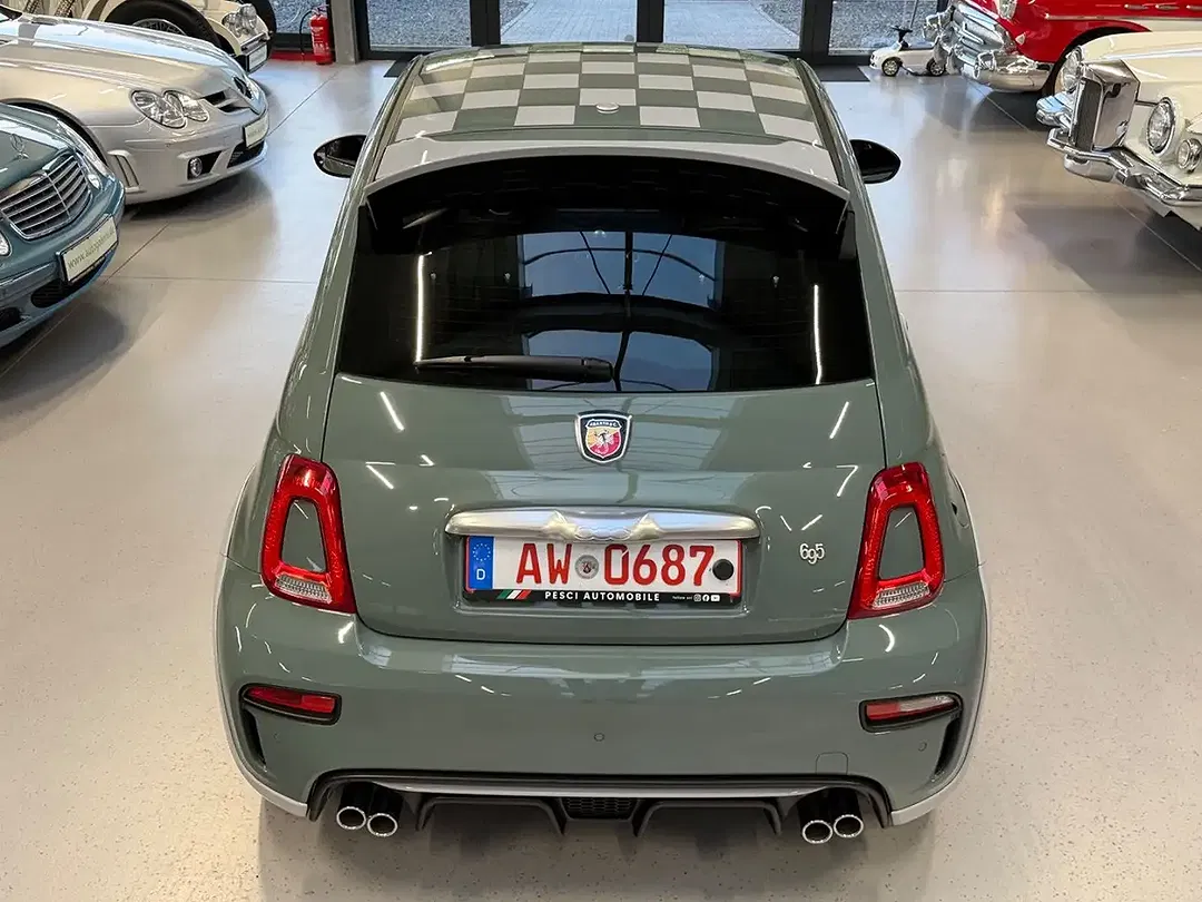 Abarth 695 70th Anniversario - Thumbnail 11