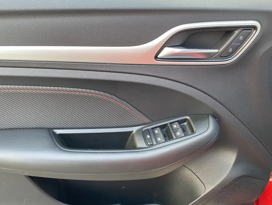 MG ZS 1.5 VTi-Tech Luxury - Thumbnail 7