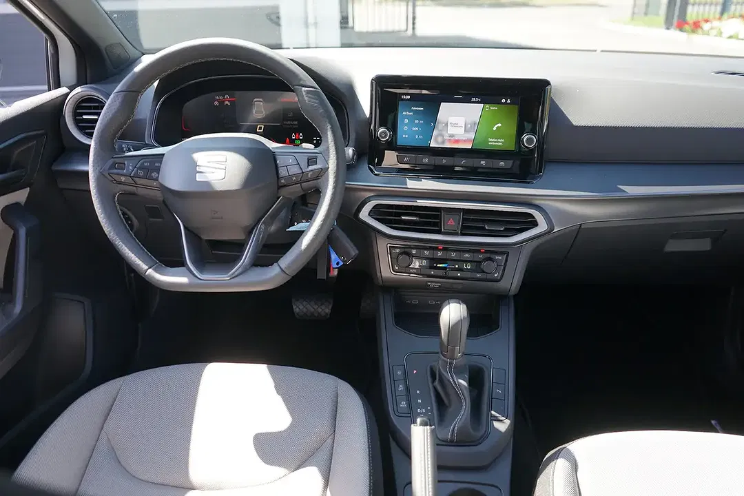 SEAT Ibiza 1.0 TSI DSG FR - Thumbnail 4