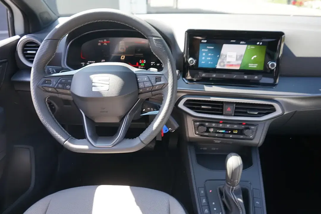 SEAT Ibiza 1.0 TSI DSG FR - Thumbnail 8
