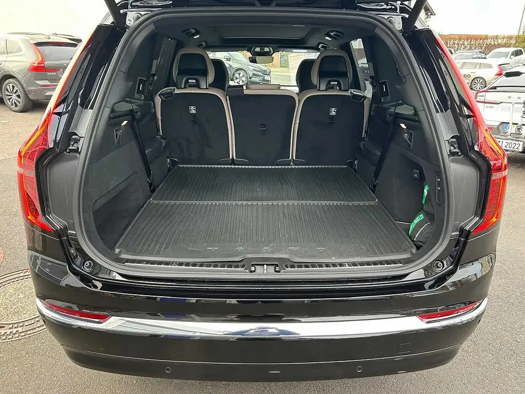 Volvo XC90 T8 AWD Ultra - Thumbnail 10