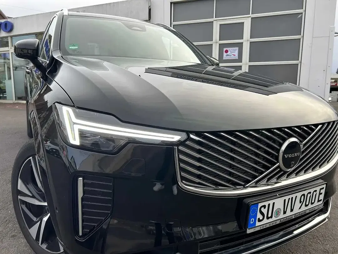 Volvo XC90 T8 AWD Ultra - Thumbnail 4