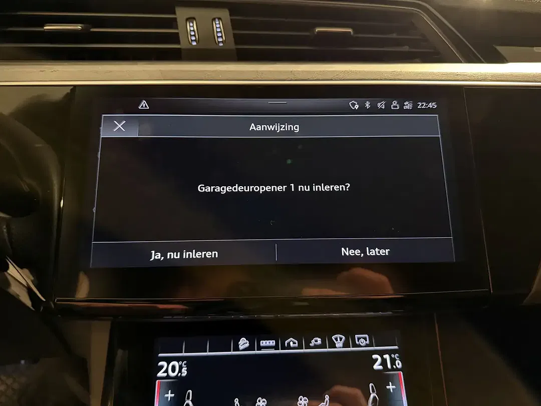 Audi SQ8 e-tron quattro Matrix LED - foto 15