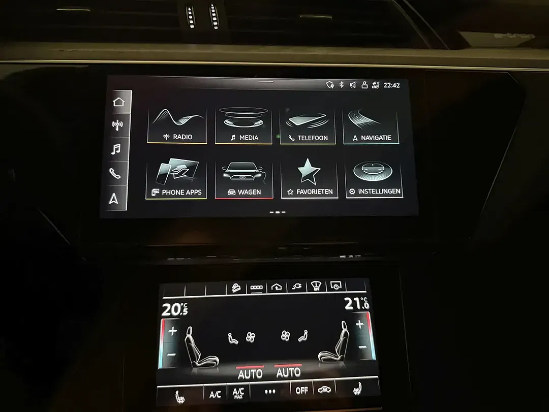 Audi SQ8 e-tron quattro Matrix LED - Thumbnail 6