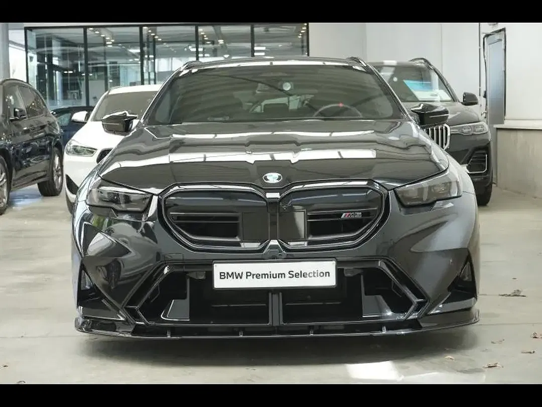 BMW M5 - foto 2