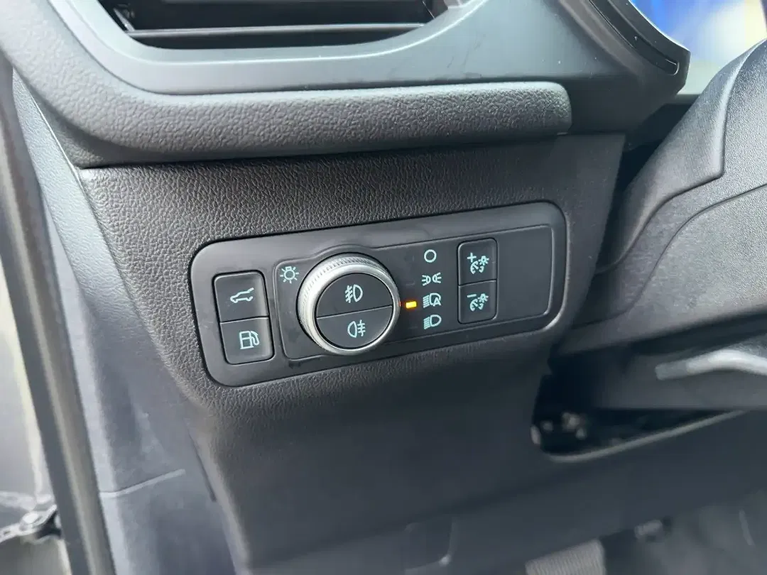 Ford Kuga ST-Line X - Thumbnail 12