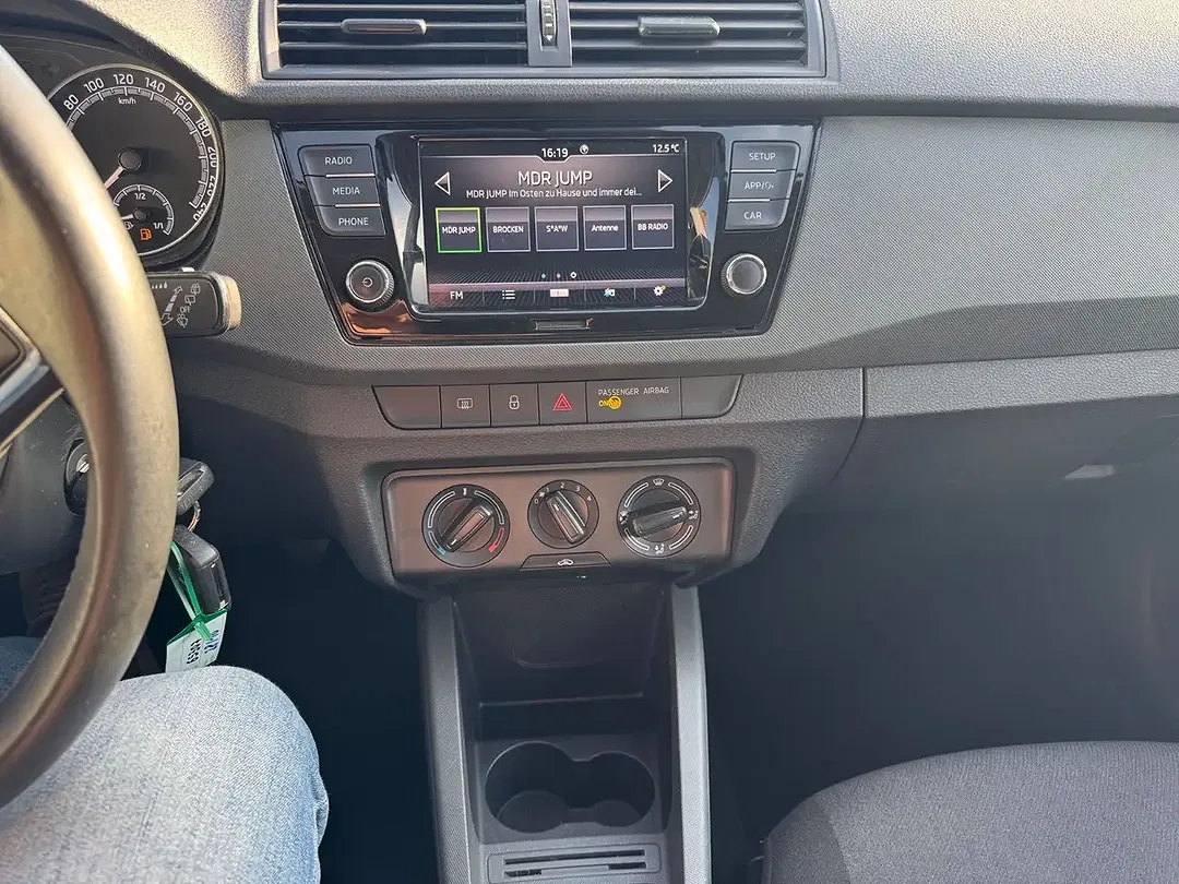 Skoda Fabia - Thumbnail 13