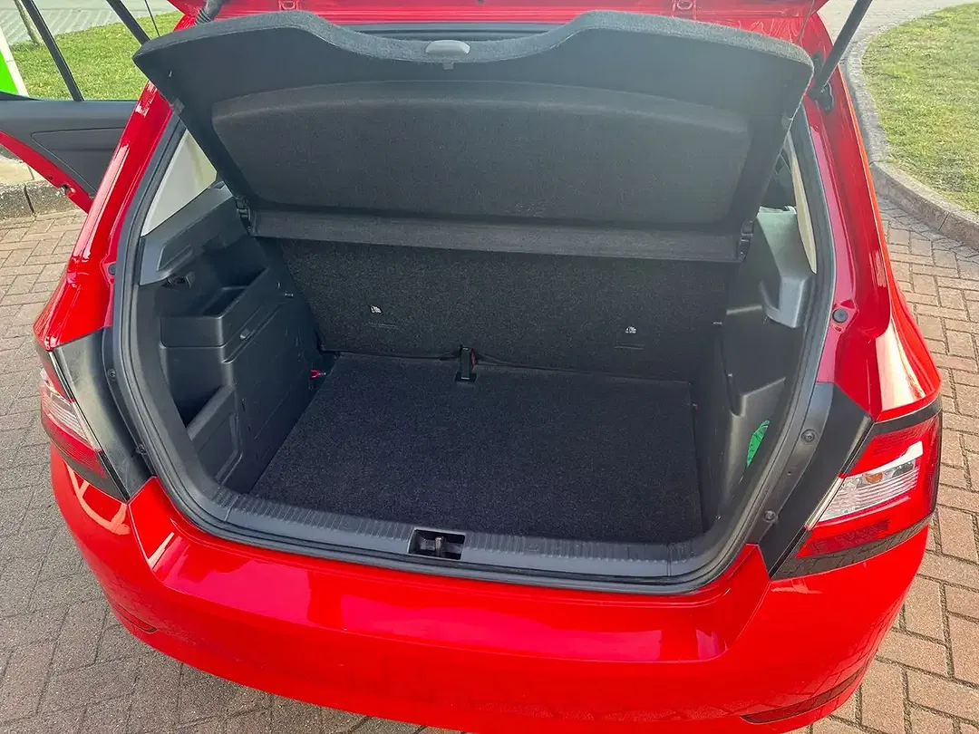 Skoda Fabia - Thumbnail 16