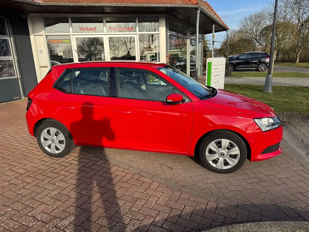 Skoda Fabia - Thumbnail 4