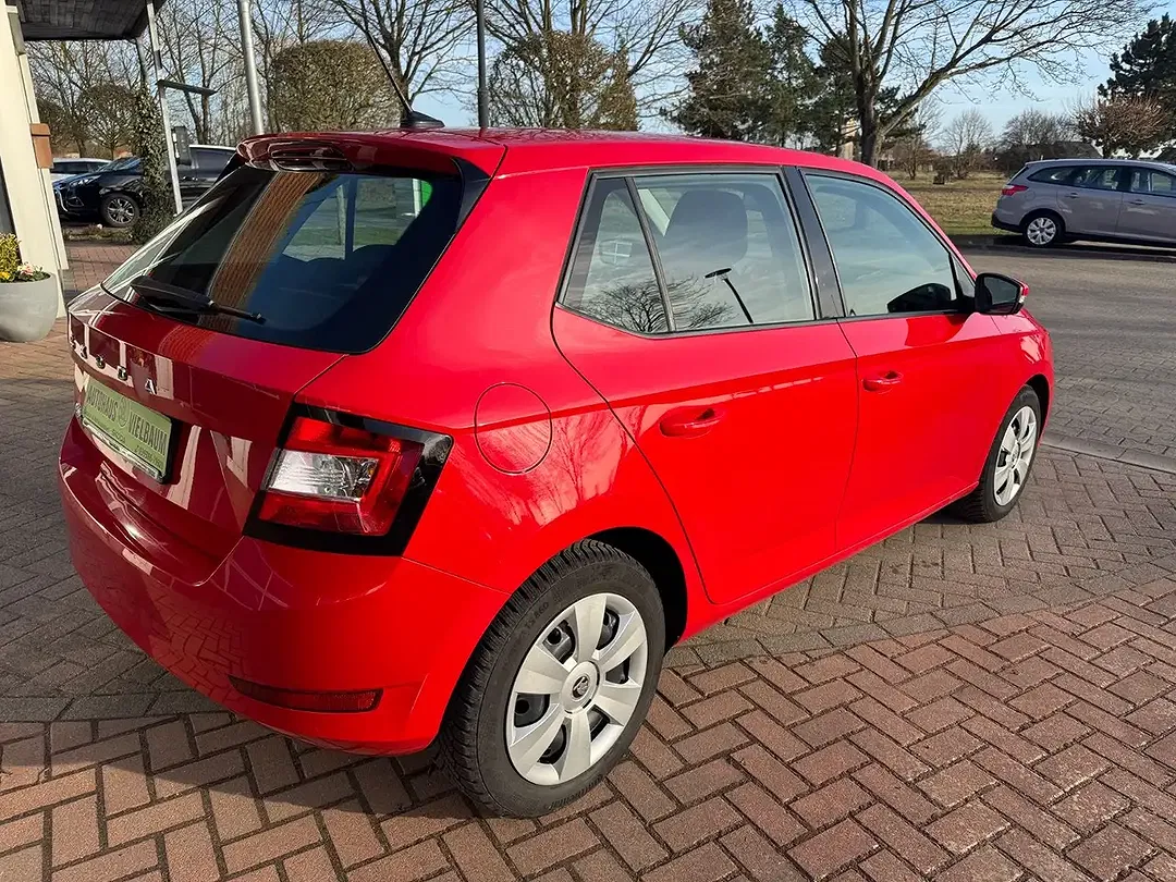 Skoda Fabia - Thumbnail 5