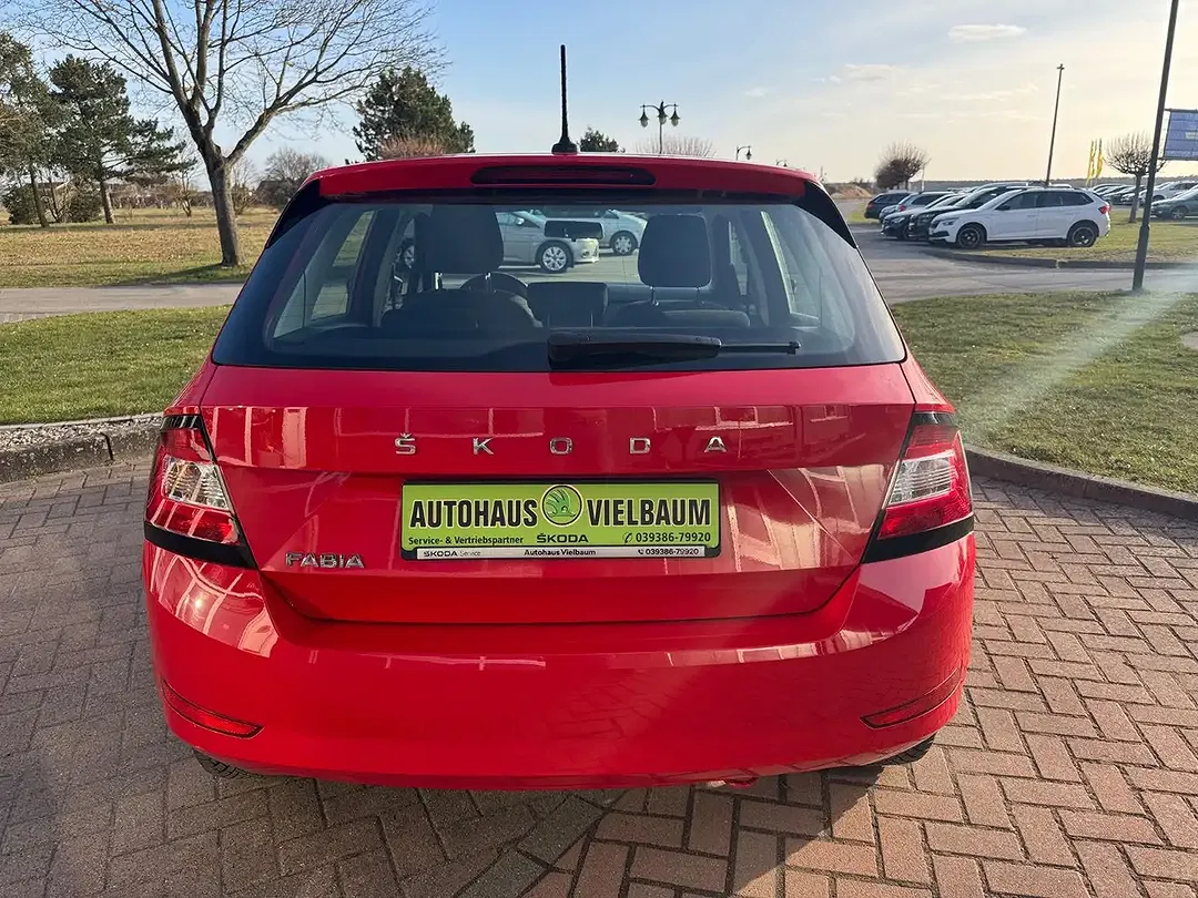 Skoda Fabia - Thumbnail 6