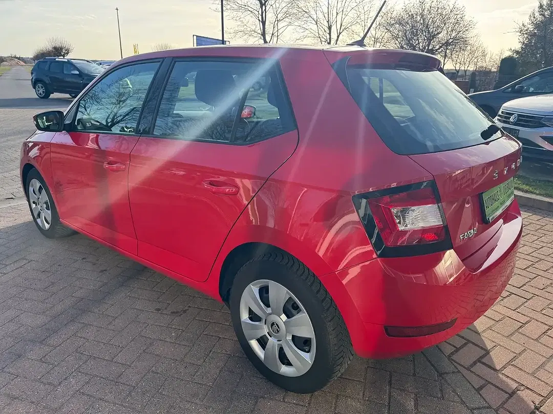 Skoda Fabia - Thumbnail 7
