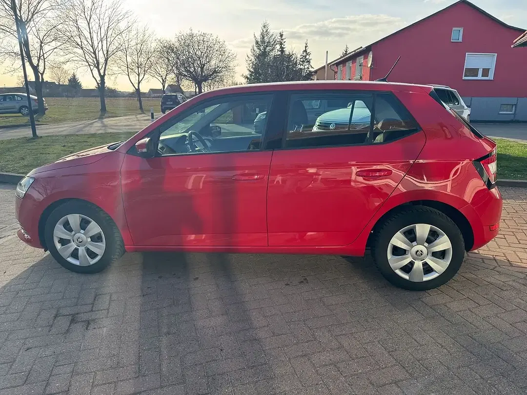 Skoda Fabia - Thumbnail 8