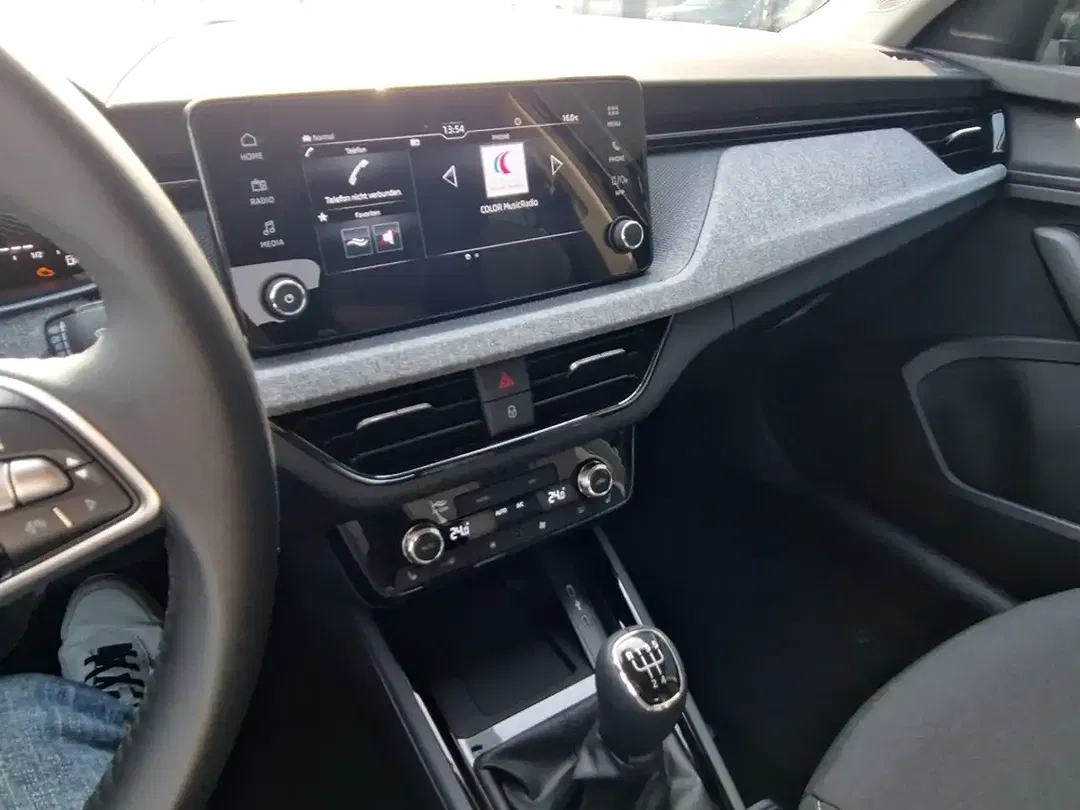 Skoda Kamiq 1.0 TSI - Thumbnail 11