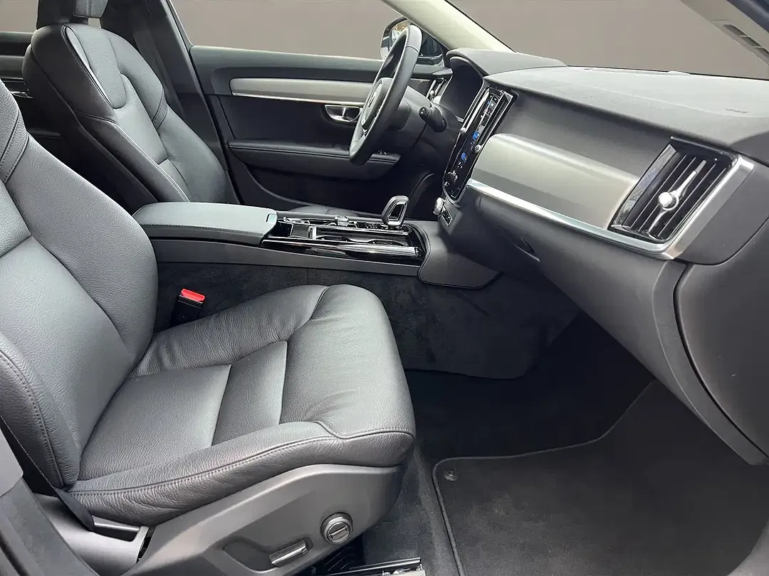 Volvo V90 T6 AWD Recharge Core - Thumbnail 13