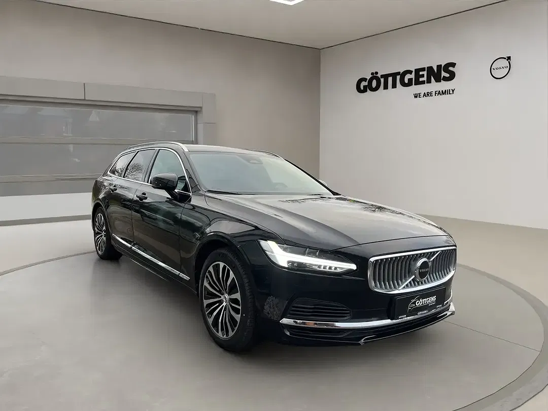 Volvo V90 T6 AWD Recharge Core - Thumbnail 6