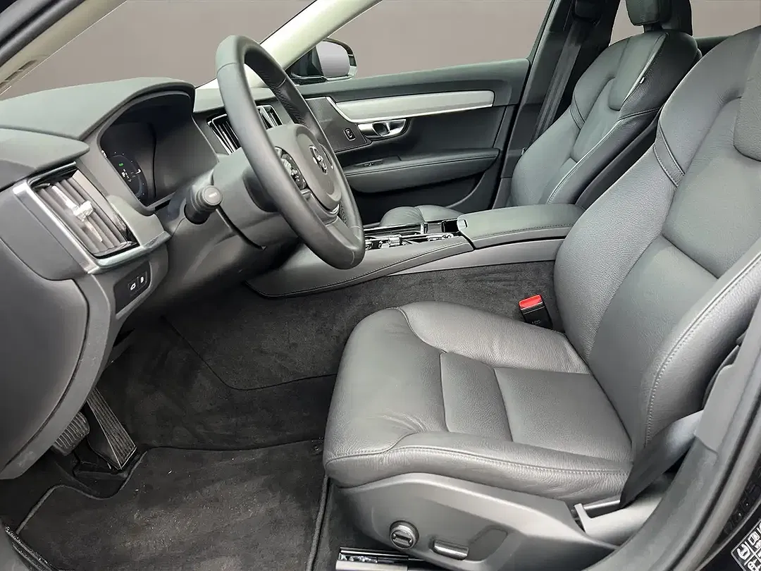 Volvo V90 T6 AWD Recharge Core - Thumbnail 7