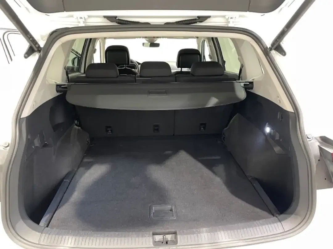 Volkswagen Tiguan Allspace 2.0 TDI DSG 4Motion Life - Thumbnail 9