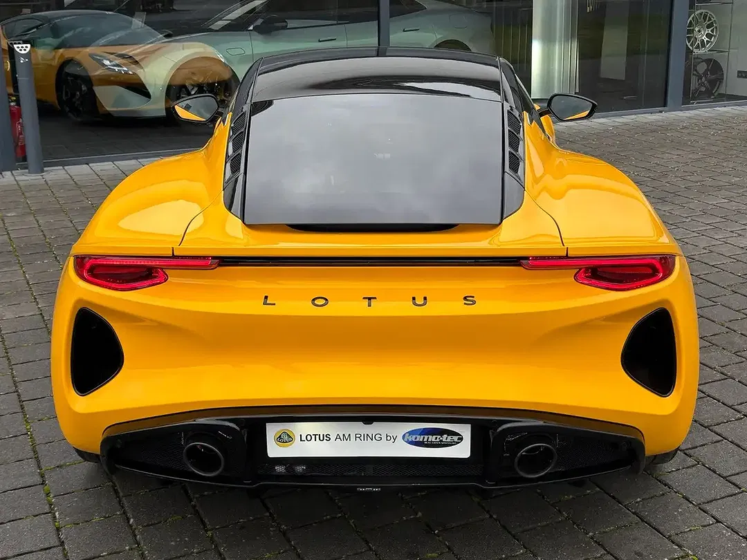 Lotus Emira V6 SE - Thumbnail 5