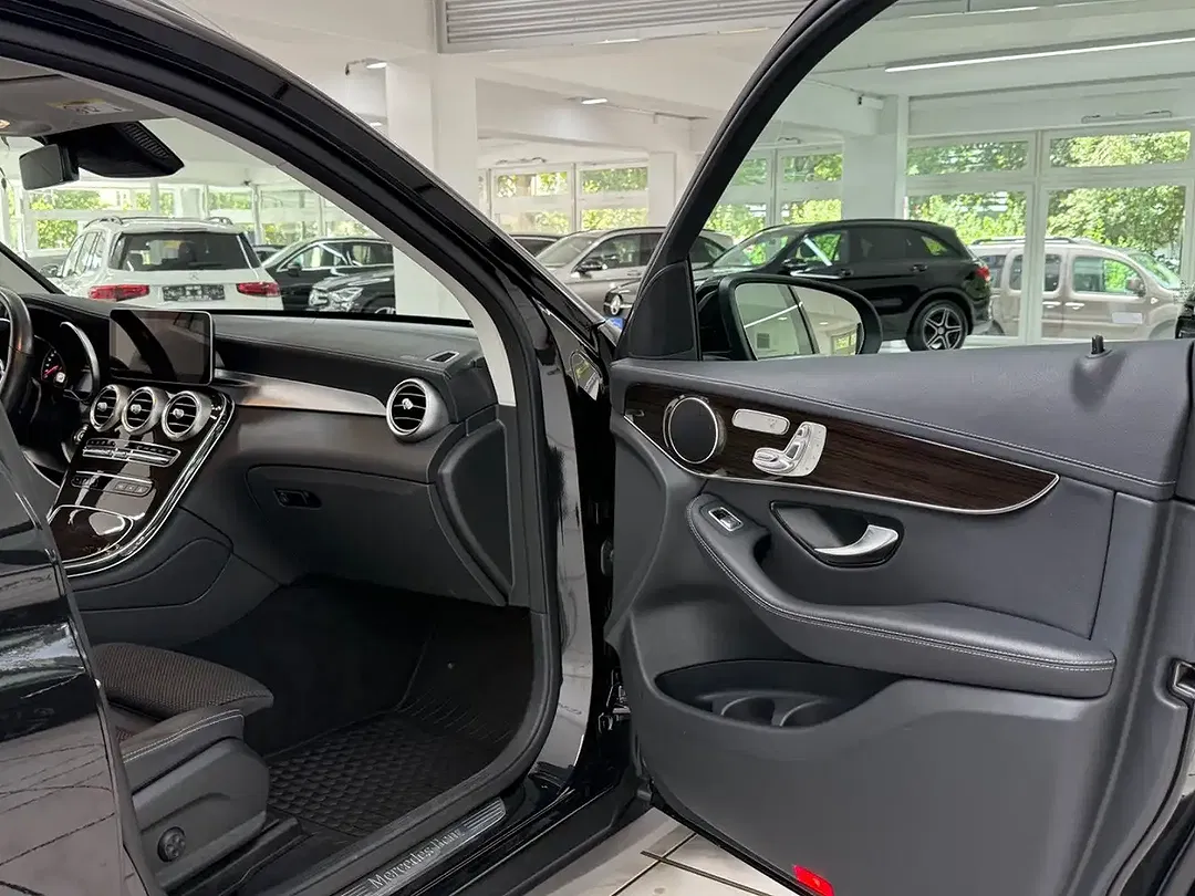 Mercedes-Benz GLC 220 4MATIC - Thumbnail 10