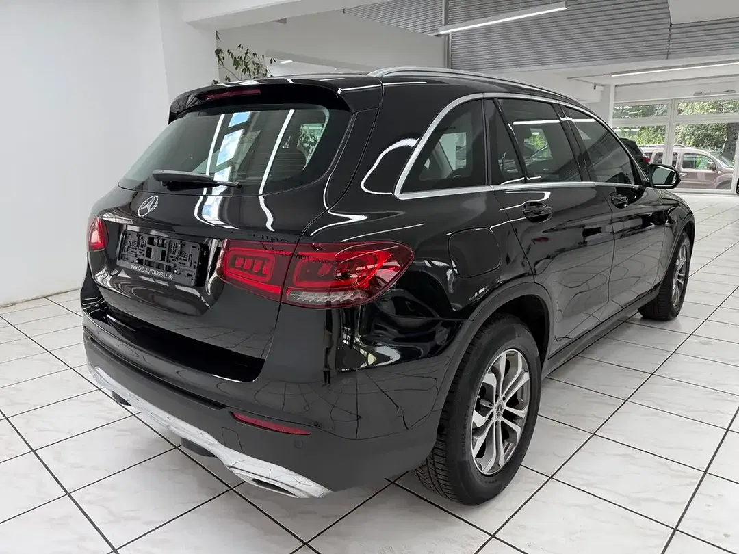 Mercedes-Benz GLC 220 4MATIC - Thumbnail 3
