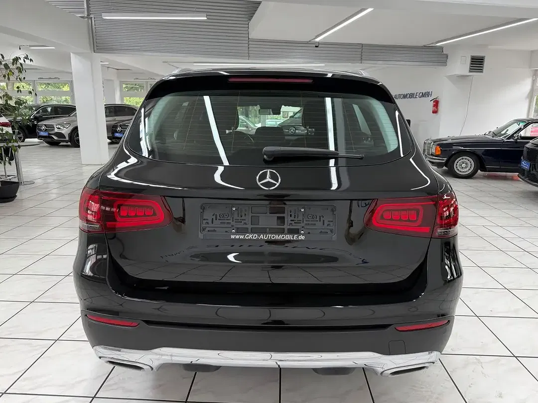 Mercedes-Benz GLC 220 4MATIC - Thumbnail 4
