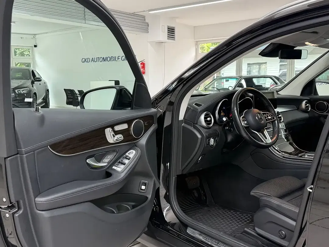 Mercedes-Benz GLC 220 4MATIC - Thumbnail 8