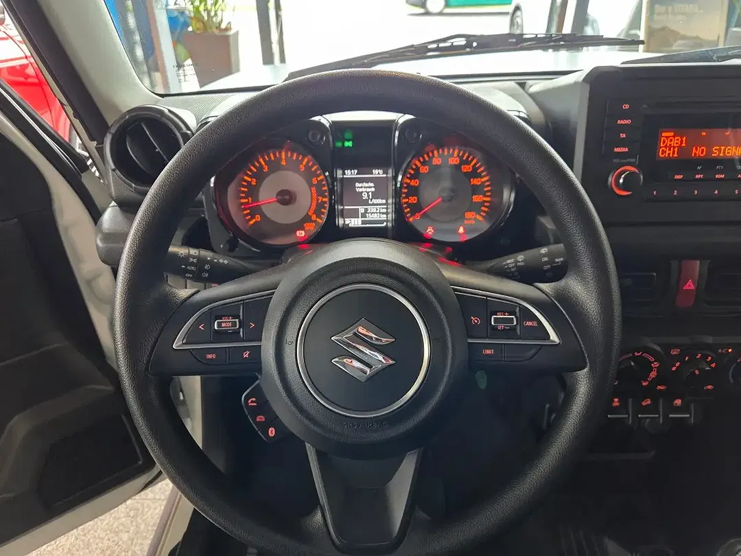 Suzuki Jimny AllGrip Comfort - Thumbnail 13