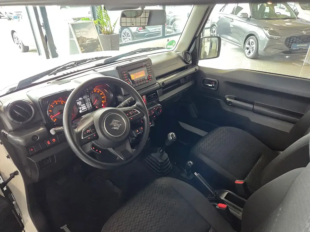 Suzuki Jimny AllGrip Comfort - Thumbnail 9