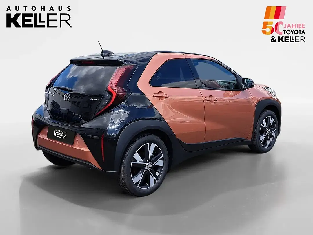 Toyota Aygo X 1.5 CVT AUT Teamplayer - Thumbnail 5