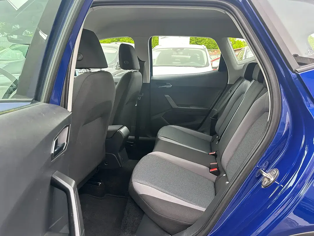 SEAT Arona 1.0 TSI - Thumbnail 14
