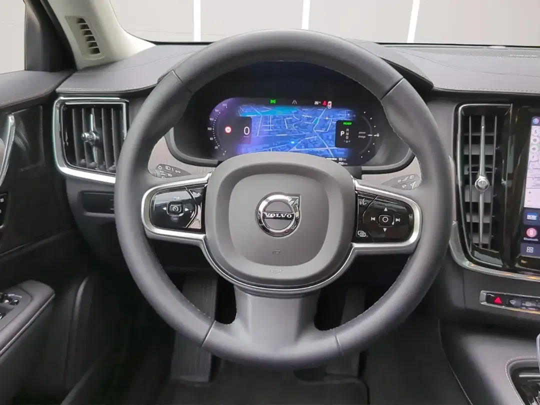 Volvo V90 T8 Recharge Ultimate Bright - Thumbnail 12