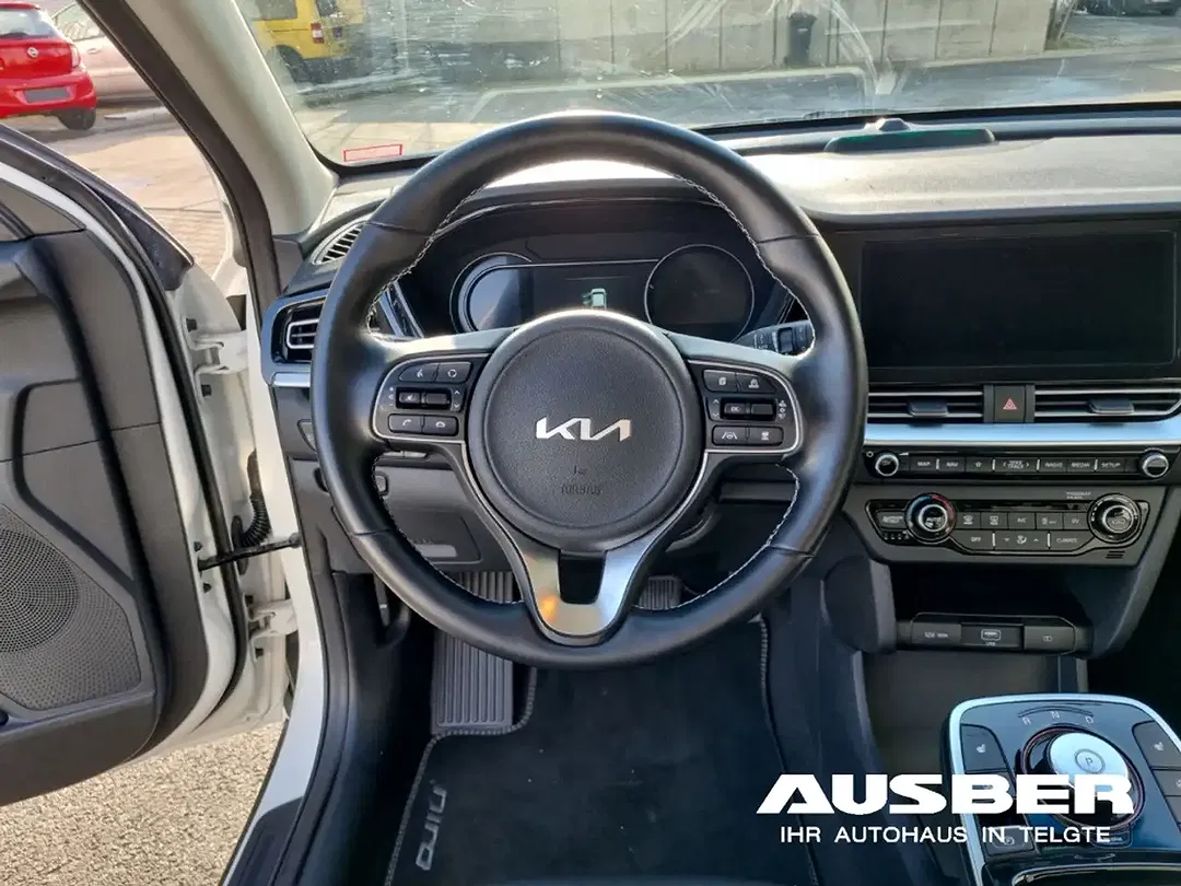 Kia Niro - Thumbnail 10