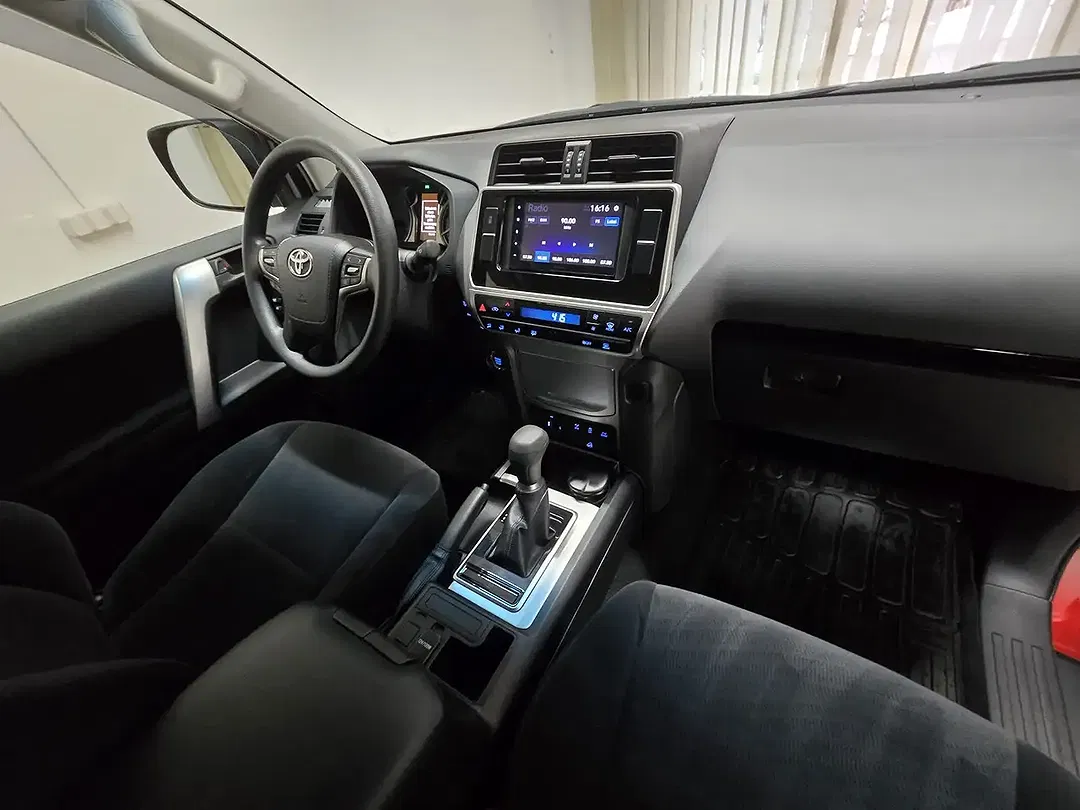 Toyota Land Cruiser 2.8 D-4D AUT - Thumbnail 10