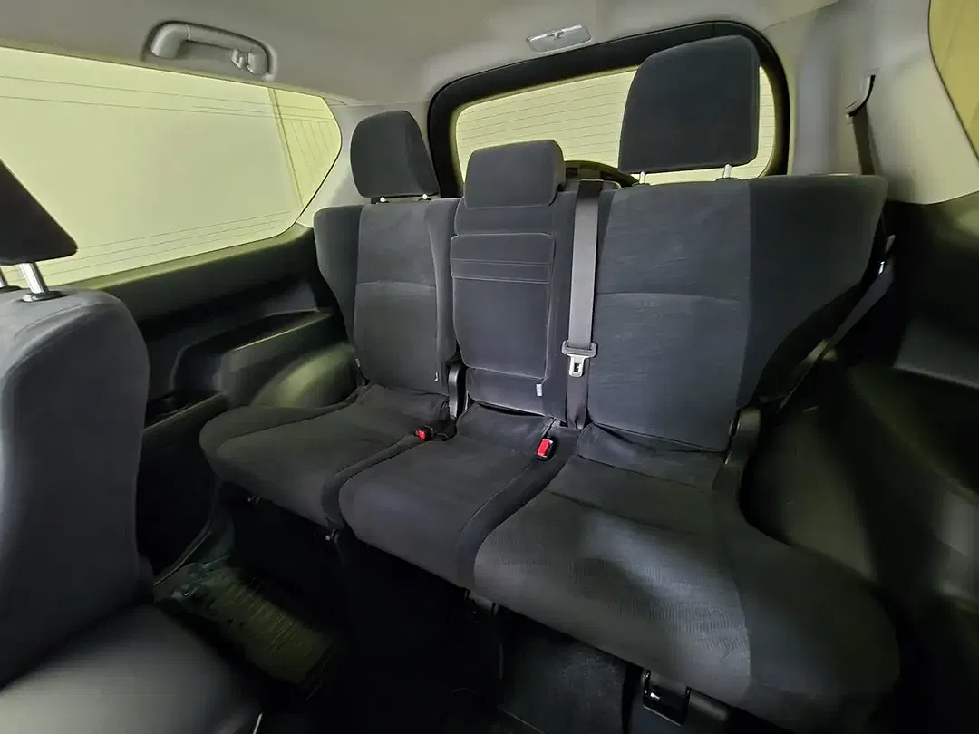 Toyota Land Cruiser 2.8 D-4D AUT - Thumbnail 9