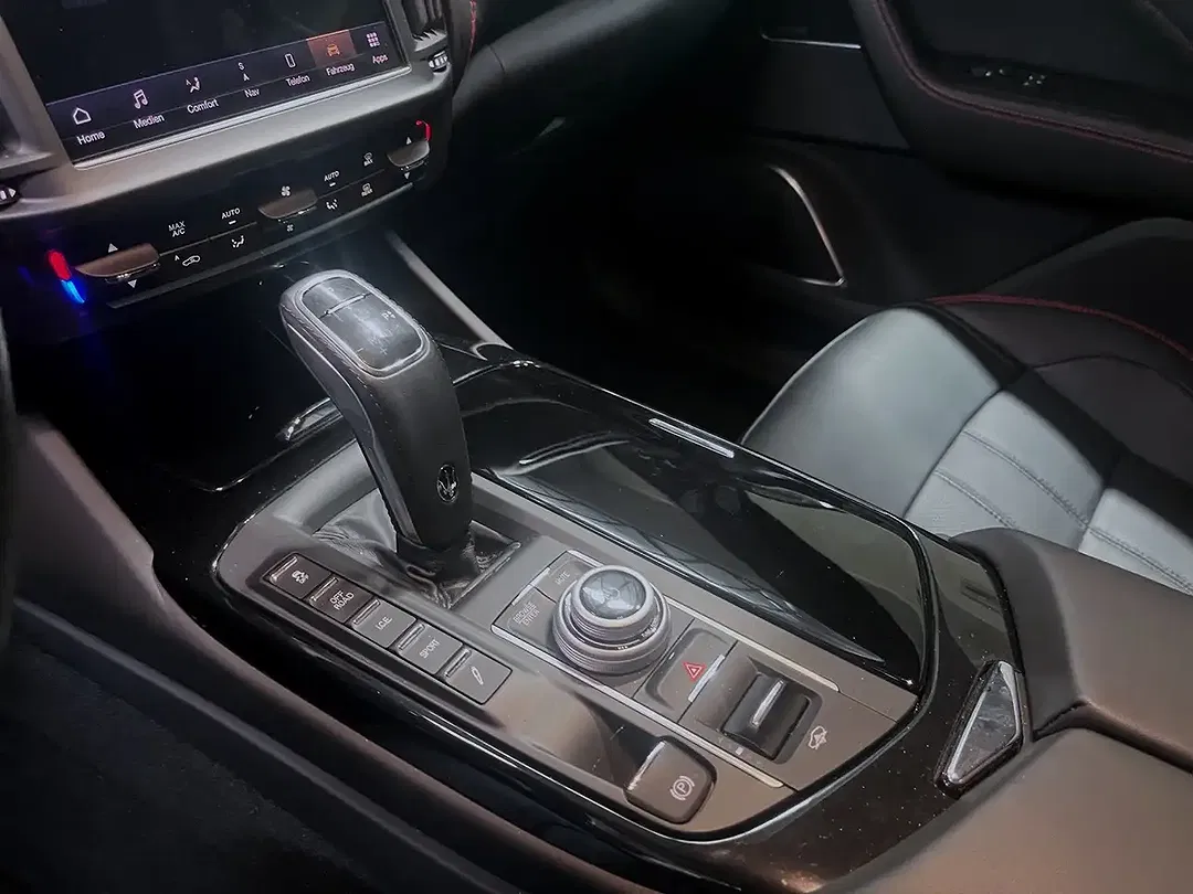 Maserati Levante Ultima Final Edition Modena - Thumbnail 13
